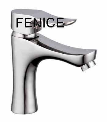 Single lever basin mixer